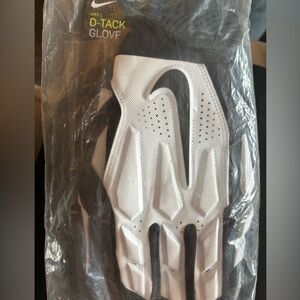 Men’s NIKE football gloves size Large